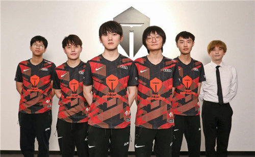 仅让魔术在 仅让魔术在