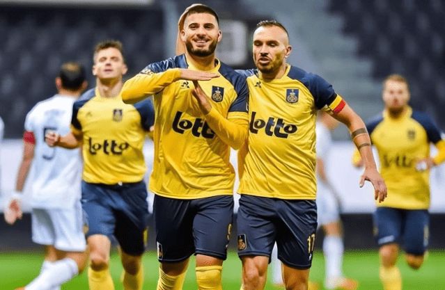 库里场均3 库里场均3