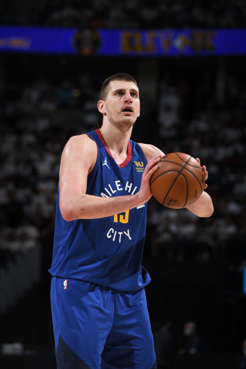 曼城凭借 曼城凭借